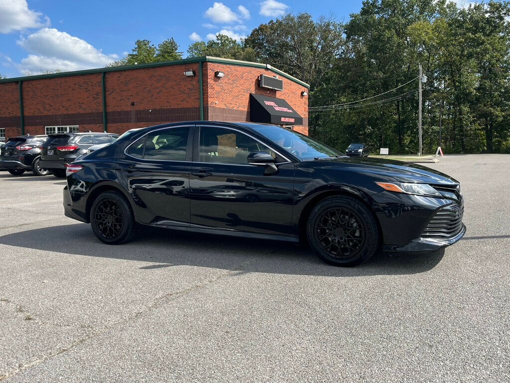 2018 Toyota Camry LE Automatic - 22929994 - 2