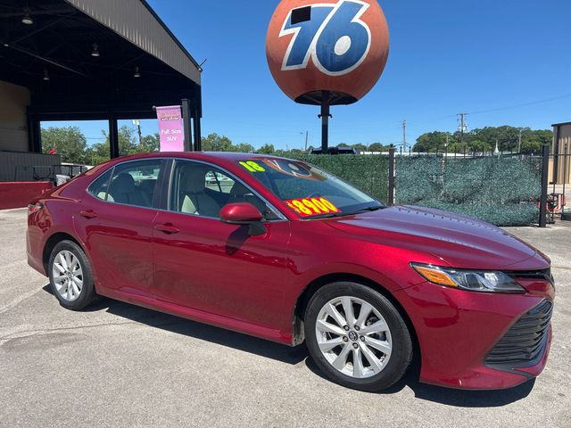 2018 Toyota Camry LE Automatic - 23027840 - 0