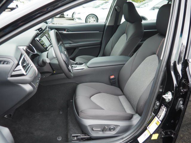 2018 Toyota Camry LE Automatic - 18350375 - 13