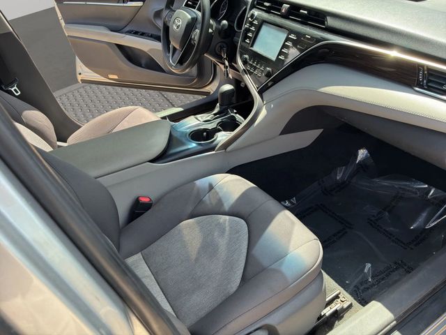 2018 Toyota Camry LE Automatic - 23049234 - 14