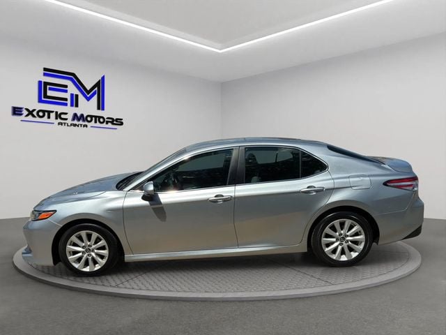 2018 Toyota Camry LE Automatic - 23049234 - 1