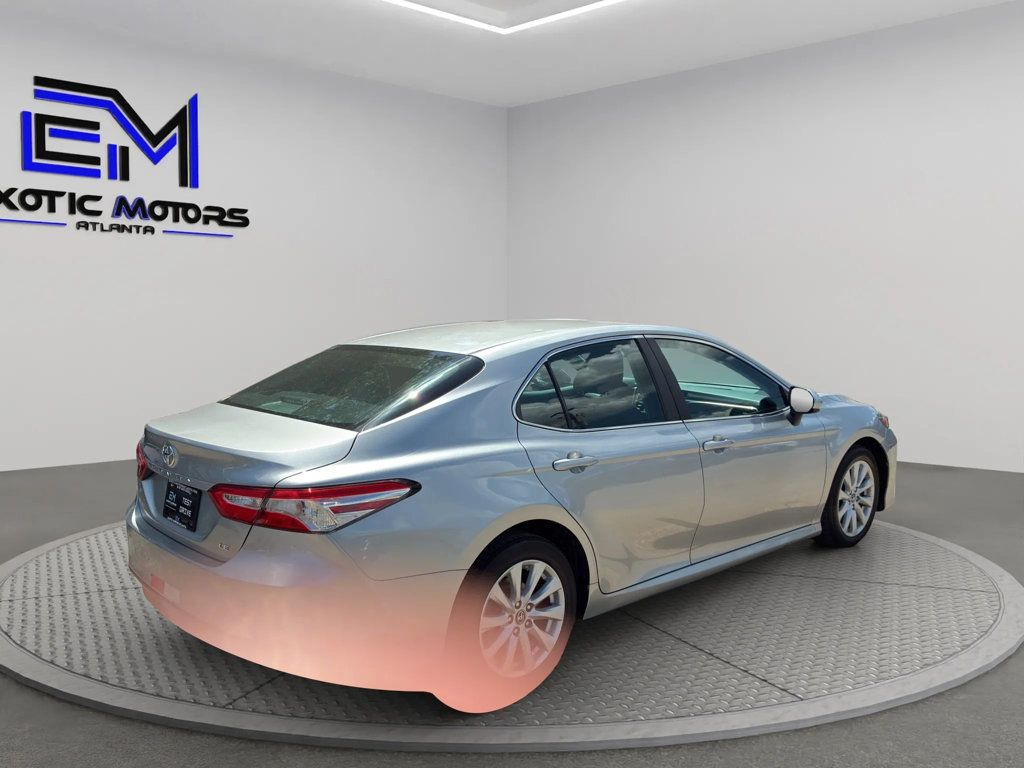 2018 Toyota Camry LE Automatic - 23049234 - 4