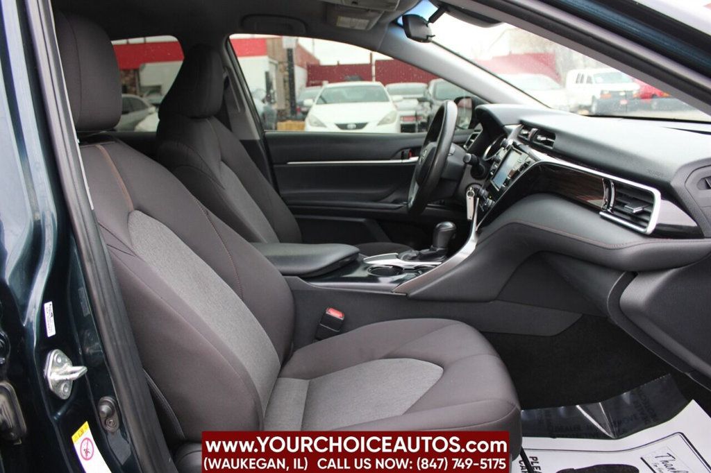 2018 Toyota Camry LE Automatic - 22378694 - 11
