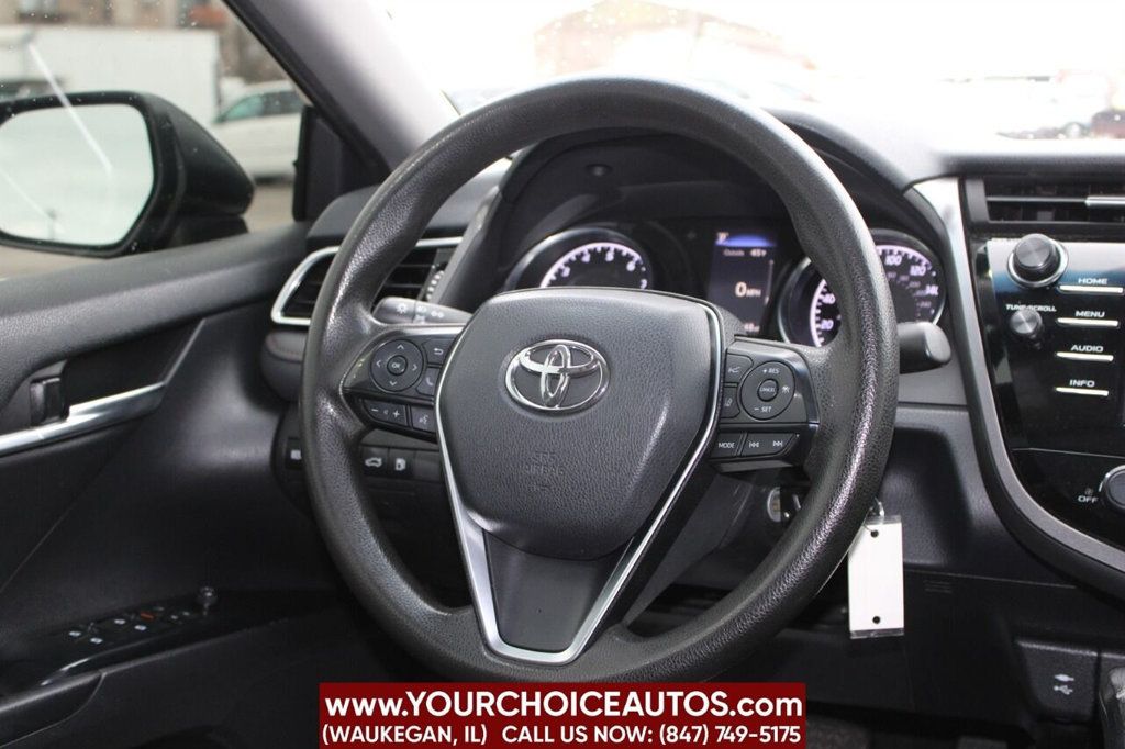 2018 Toyota Camry LE Automatic - 22378694 - 16