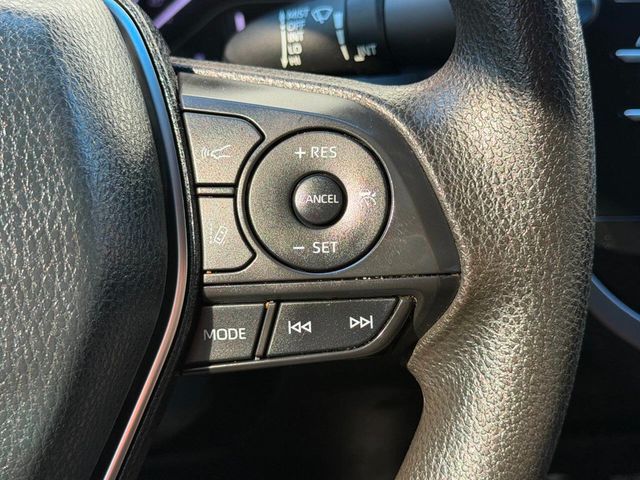 2018 Toyota Camry LE Automatic - 23002115 - 29