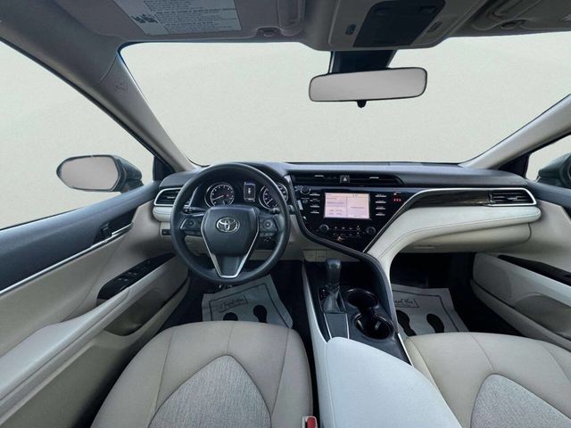 2018 Toyota Camry LE Automatic - 23028707 - 17