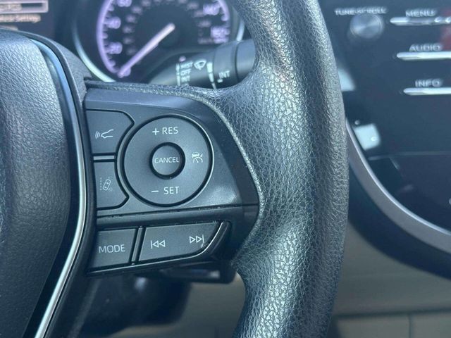 2018 Toyota Camry LE Automatic - 23028707 - 29