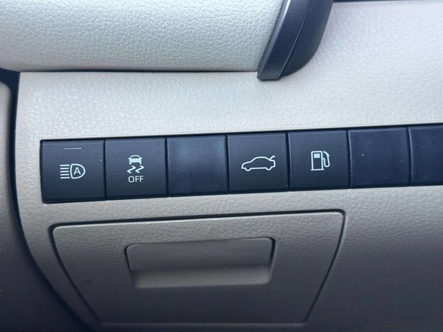 2018 Toyota Camry LE Automatic - 23028707 - 30