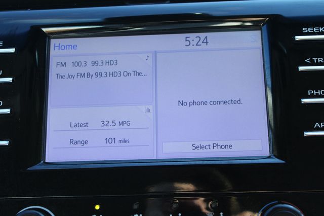 2018 Toyota Camry LE Automatic - 23083628 - 16