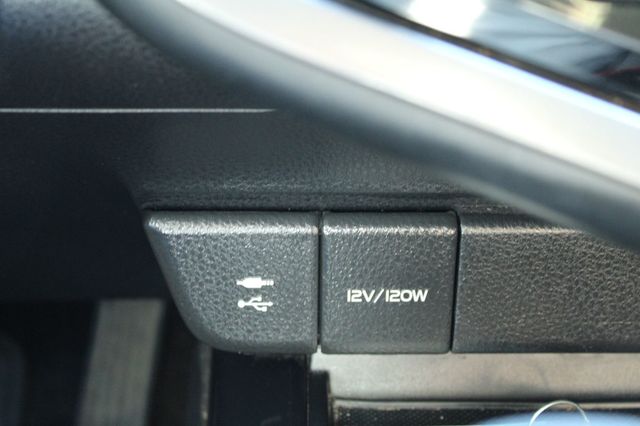 2018 Toyota Camry LE Automatic - 23083628 - 21