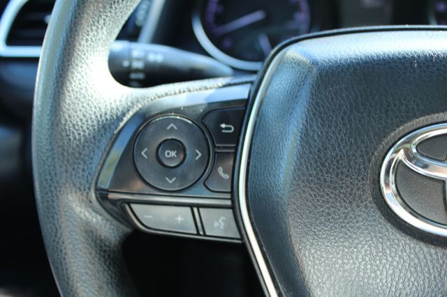 2018 Toyota Camry LE Automatic - 23083628 - 23