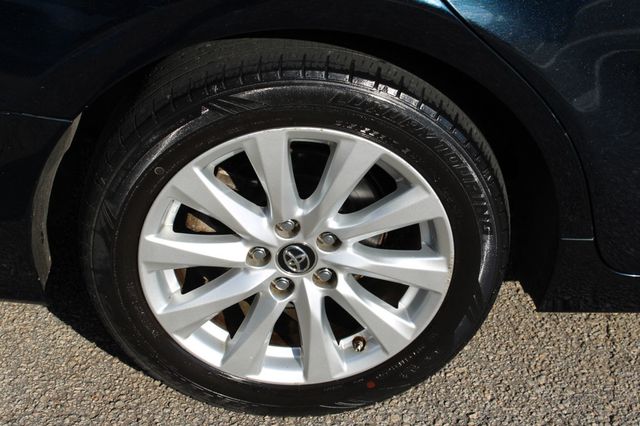 2018 Toyota Camry LE Automatic - 23083628 - 33
