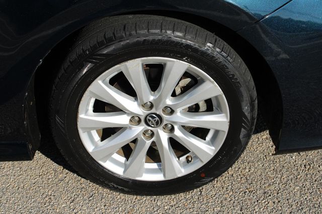 2018 Toyota Camry LE Automatic - 23083628 - 34
