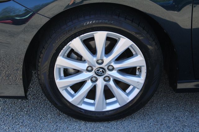 2018 Toyota Camry LE Automatic - 23083628 - 35