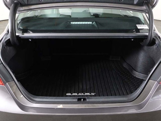 2018 Toyota Camry LE Automatic - 22945107 - 15