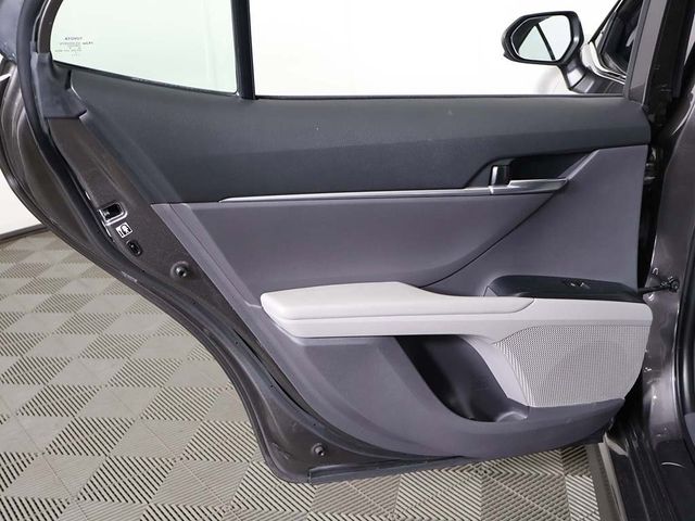 2018 Toyota Camry LE Automatic - 22945107 - 20