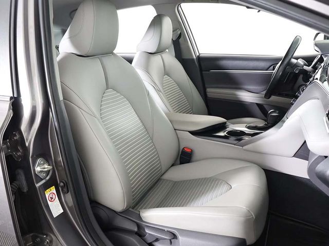 2018 Toyota Camry LE Automatic - 22945107 - 25
