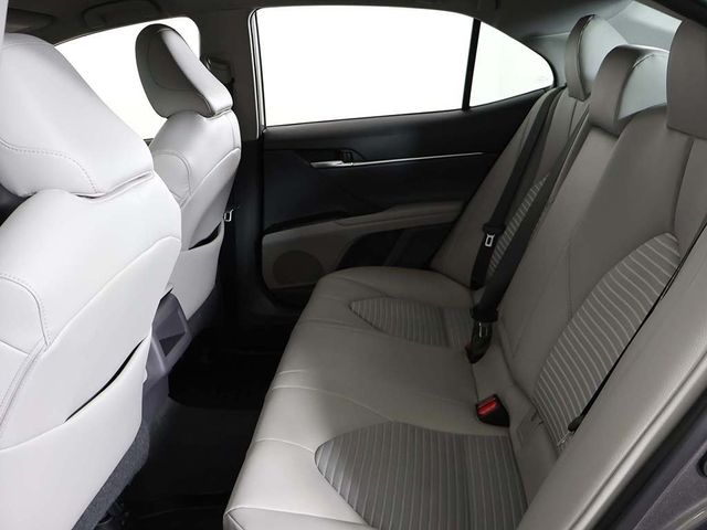 2018 Toyota Camry LE Automatic - 22945107 - 29