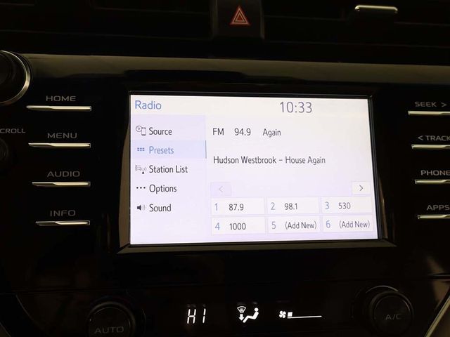 2018 Toyota Camry LE Automatic - 22945107 - 40