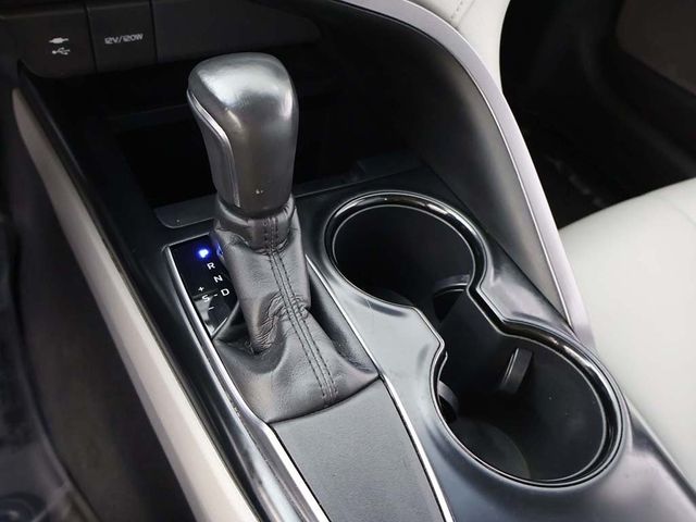 2018 Toyota Camry LE Automatic - 22945107 - 42
