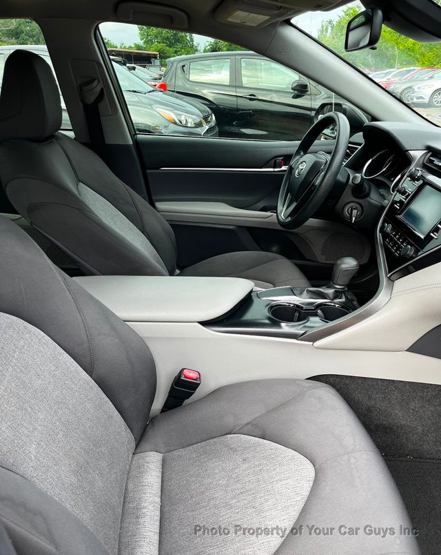 2018 Toyota Camry LE Automatic - 23041158 - 13
