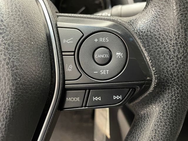 2018 Toyota Camry LE Automatic - 22995944 - 20