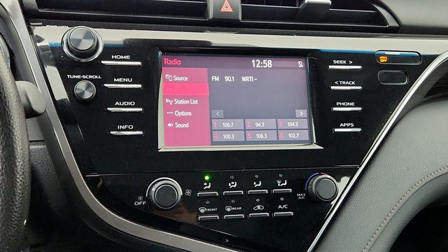 2018 Toyota Camry LE Automatic - 22950012 - 17