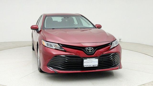2018 Toyota Camry LE Automatic - 22950012 - 1