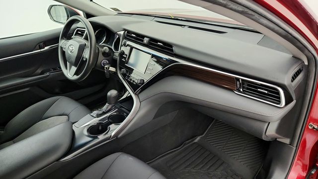 2018 Toyota Camry LE Automatic - 22950012 - 24