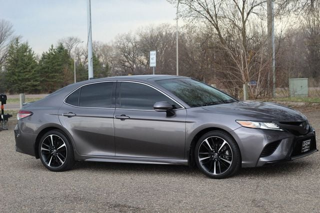 2018 Toyota Camry ONE OWNER XSE  W/ LEATHER, NAVIGATION - 23002390 - 0