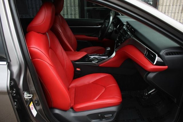 2018 Toyota Camry ONE OWNER XSE  W/ LEATHER, NAVIGATION - 23002390 - 6
