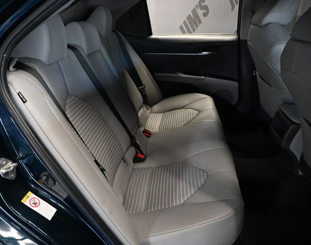 2018 Toyota Camry SE  - 23093586 - 12