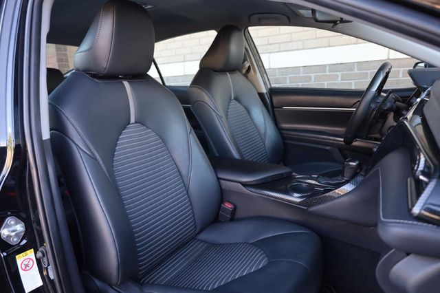 2018 Toyota Camry SE - 23017376 - 27