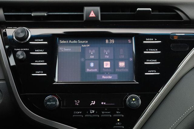 2018 Toyota Camry SE - 23052455 - 36