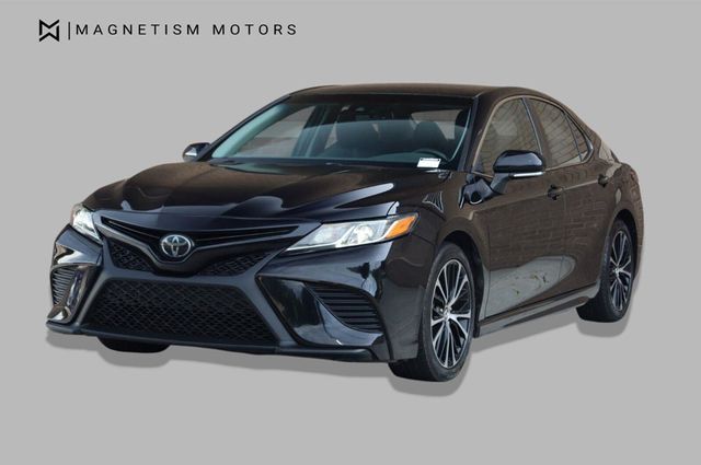 2018 Toyota Camry SE - 23052455 - 5