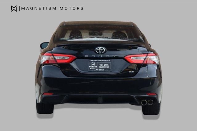 2018 Toyota Camry SE - 23052455 - 6