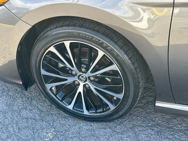 2018 Toyota Camry SE Automatic - 22940734 - 10