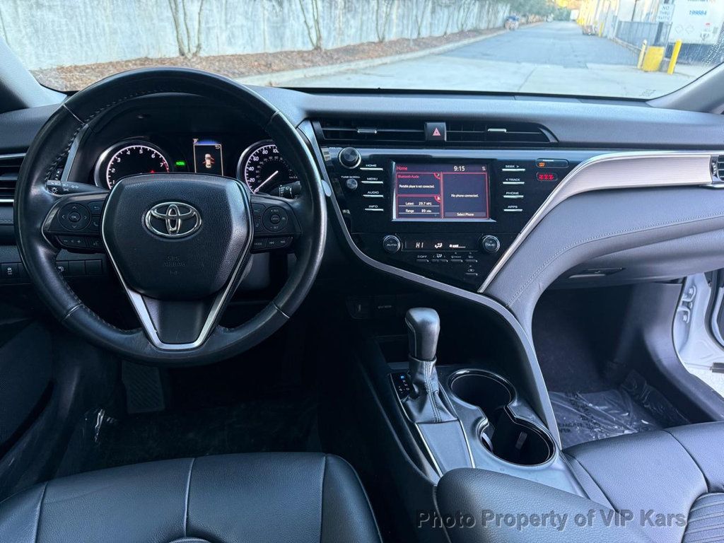 2018 Toyota Camry SE Automatic - 22962440 - 13