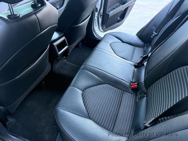 2018 Toyota Camry SE Automatic - 22962440 - 14