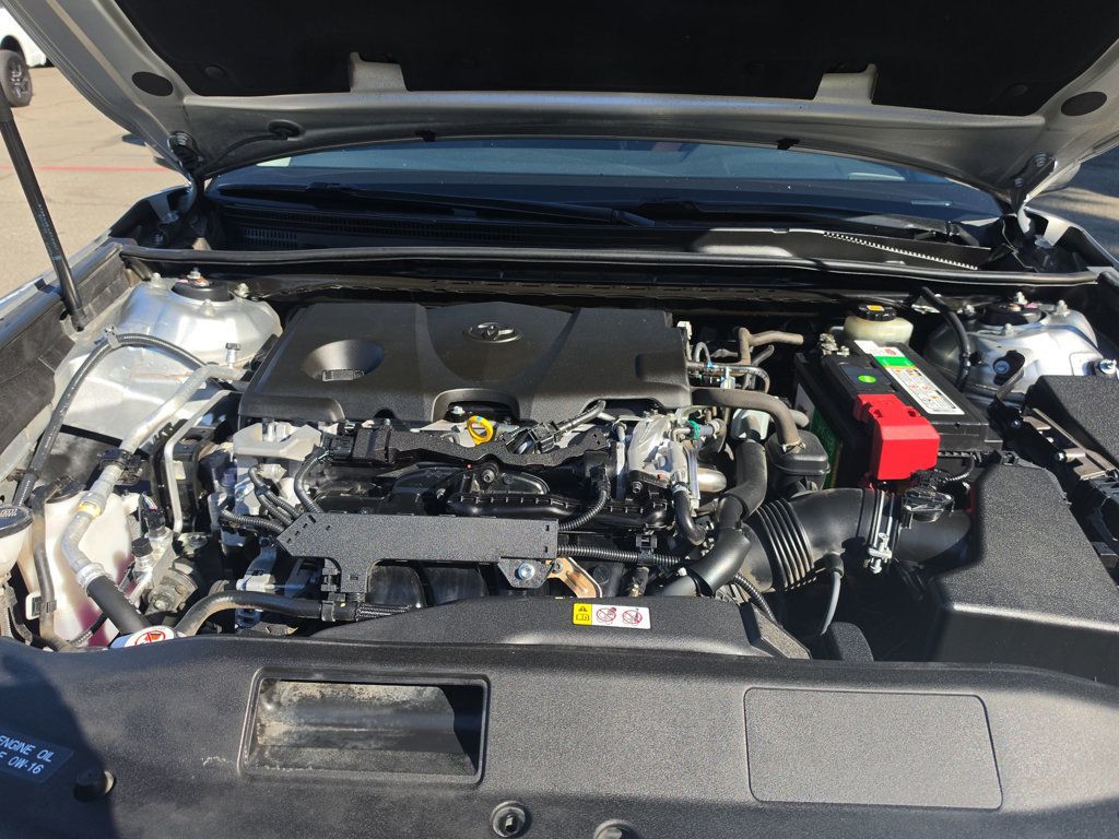 Toyota Camry photo 22