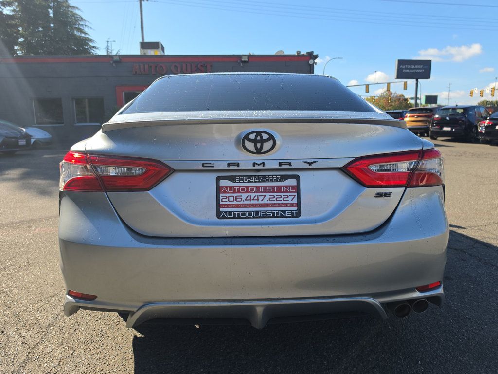 Toyota Camry photo 23