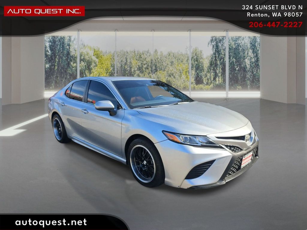 Toyota Camry photo 3