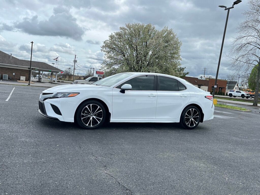 2018 Toyota Camry SE Automatic - 22362800 - 2