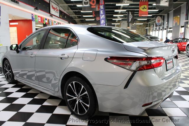2018 Toyota Camry SE Automatic - 22410788 - 9