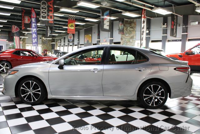 2018 Toyota Camry SE Automatic - 22410788 - 10