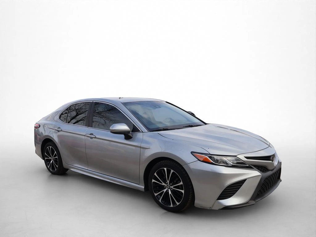 2018 Toyota Camry SE Automatic - 22934481 - 6