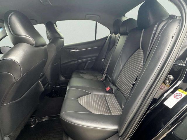 2018 Toyota Camry SE Automatic - 22952519 - 15