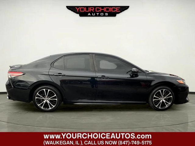 2018 Toyota Camry SE Automatic - 22952519 - 3