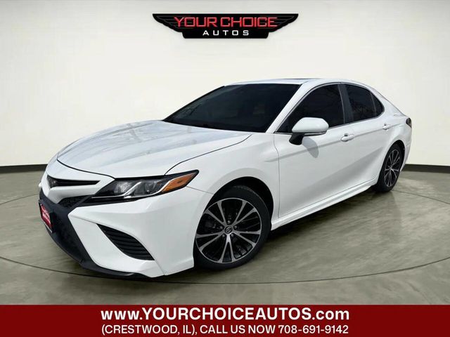 2018 Toyota Camry SE Automatic - 23015333 - 0