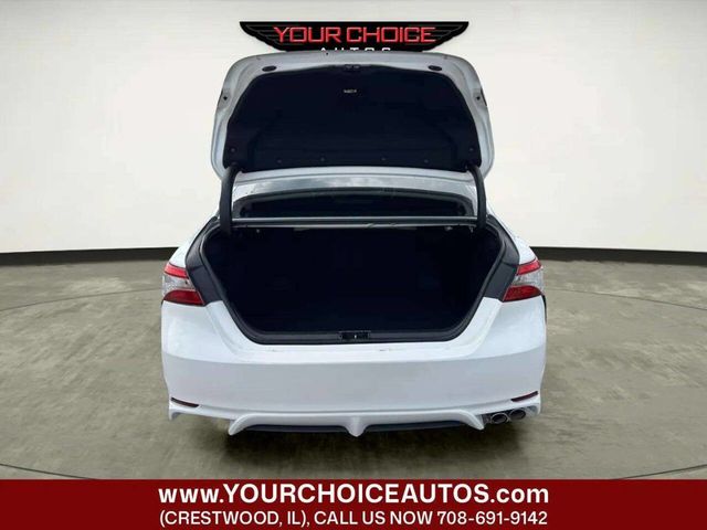 2018 Toyota Camry SE Automatic - 23015333 - 9